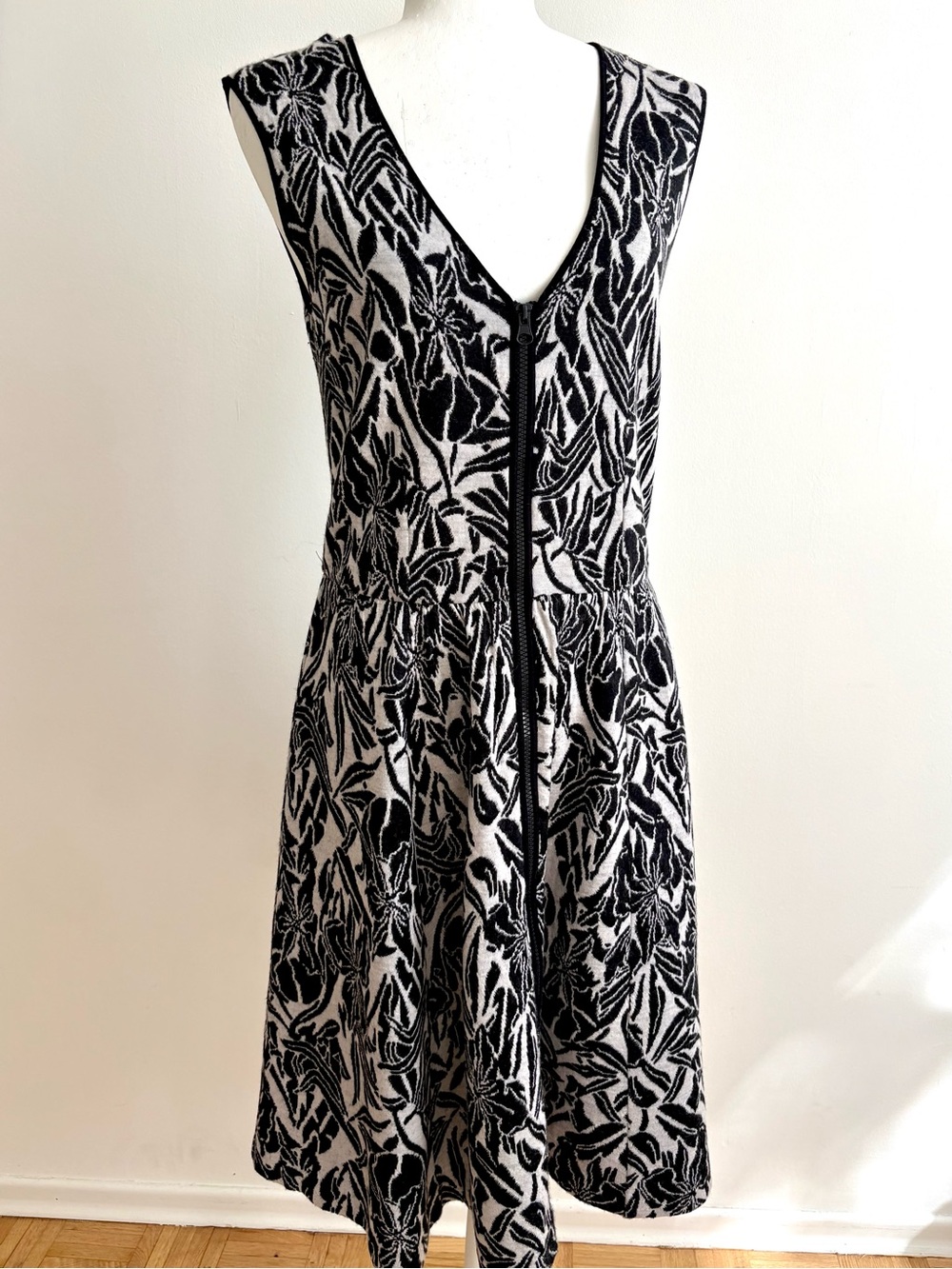MAX&Co. Wool Blend Zip-Front Jacquard Dress Black White Floral Size L